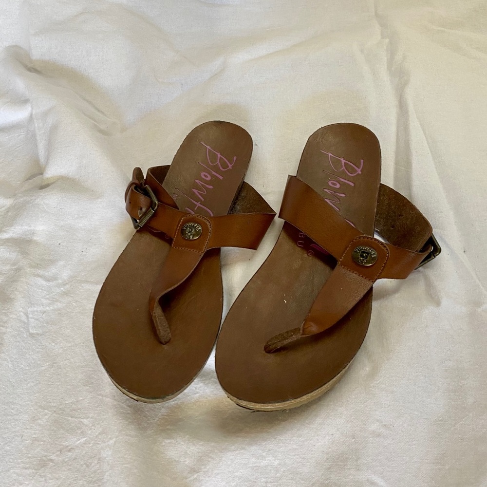 Blowfish leather strap sandals
